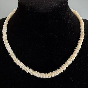 Vintage‎ Puka Shell Choker Necklace 14" Barrel Clasp Hawaii Surf